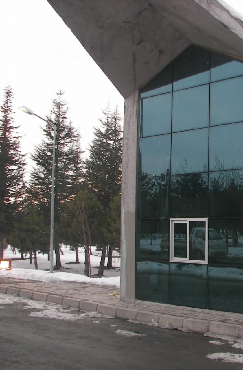 Erciyes Üniversitesi Giriş Kapısı